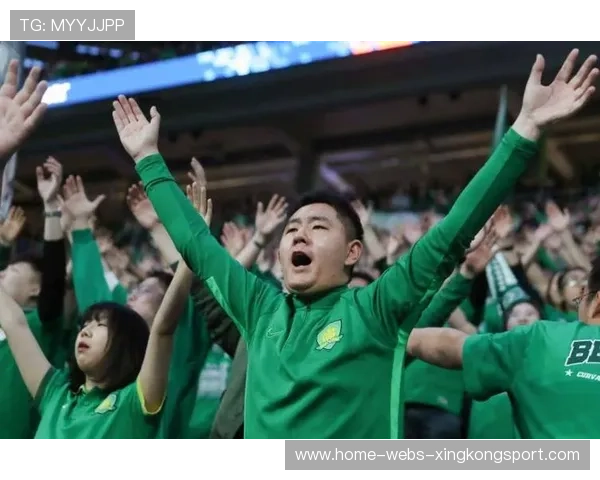 国安再被绝平:球迷怒喊换教练 国安再被绝平:球迷怒喊换教练