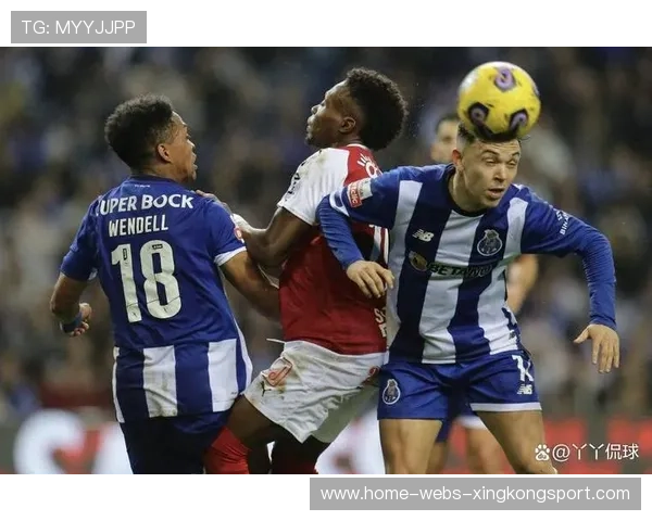 波尔图塔雷米停球抽射一气呵成巨龙球场尖叫声四起