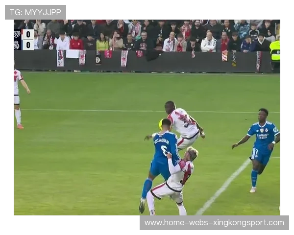 皇马点球判罚冷静命中,客场带走胜利 皇马点球判罚冷静命中,客场带走胜利